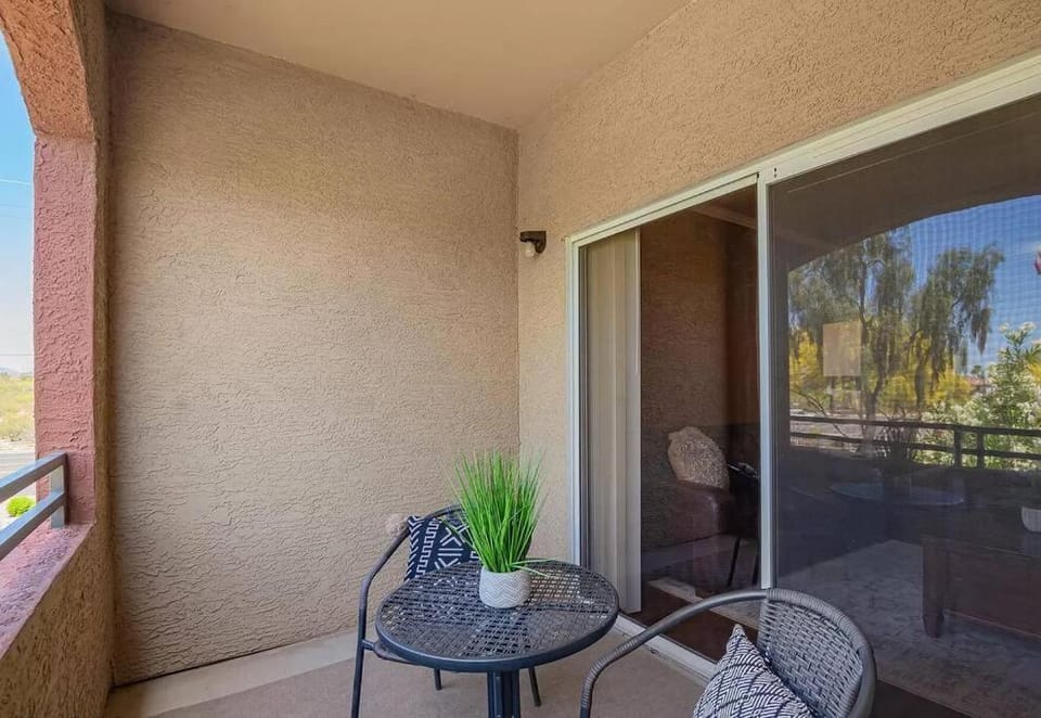 Patio, Balcony/Terrace