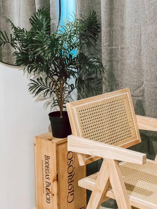 New Modern Cozy Studio in Ayala Cebu Business Park Apartment in Lapu-Lapu City