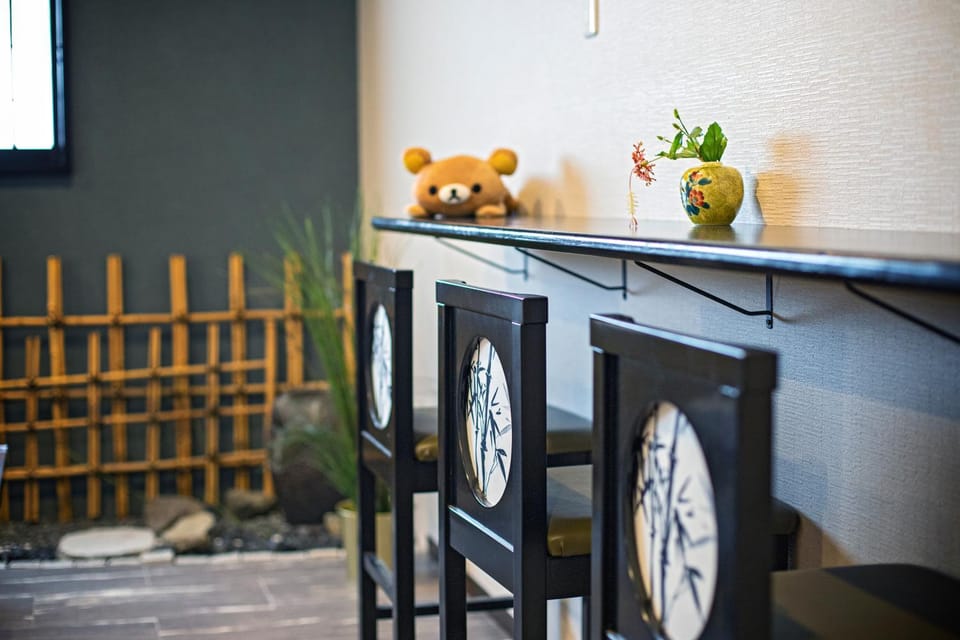Communal lounge/ TV room, Lobby or reception