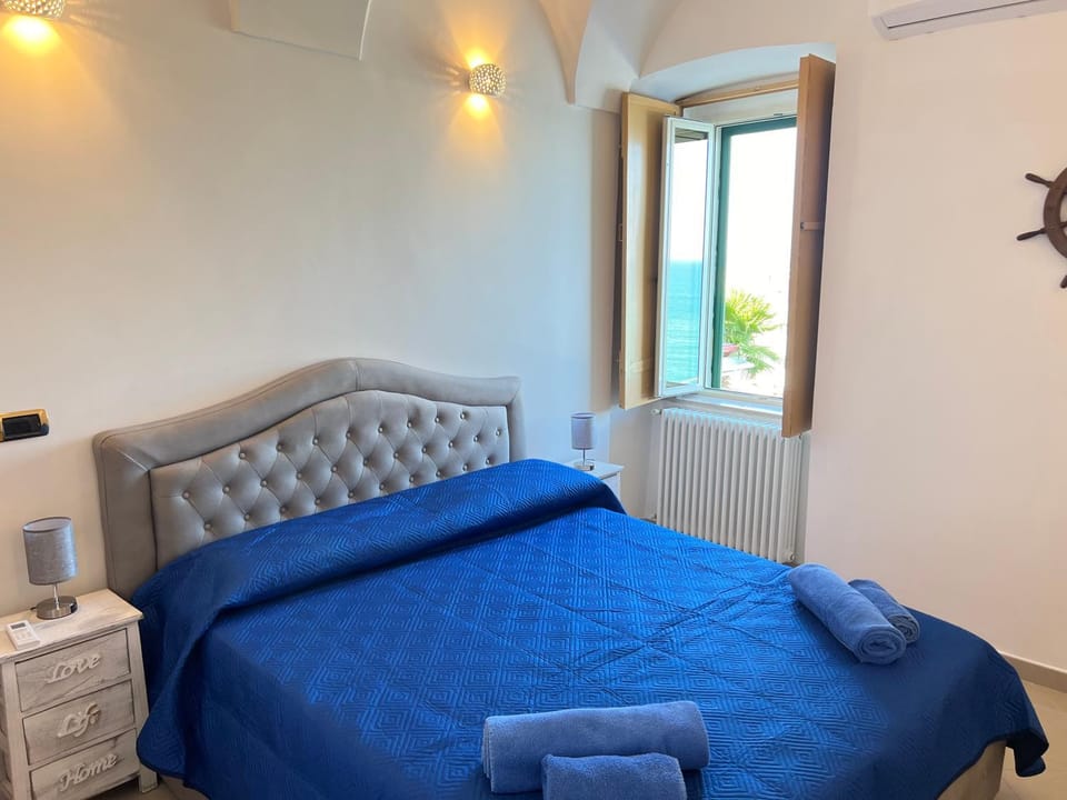 The Best, Sea, Old town, and sunrise view Apartment with balcony Apartment in Vieste