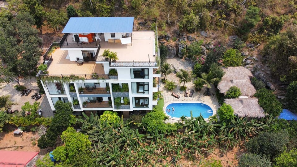 Rocky Mountain Homestay Cat Ba Vacation rental in Laos