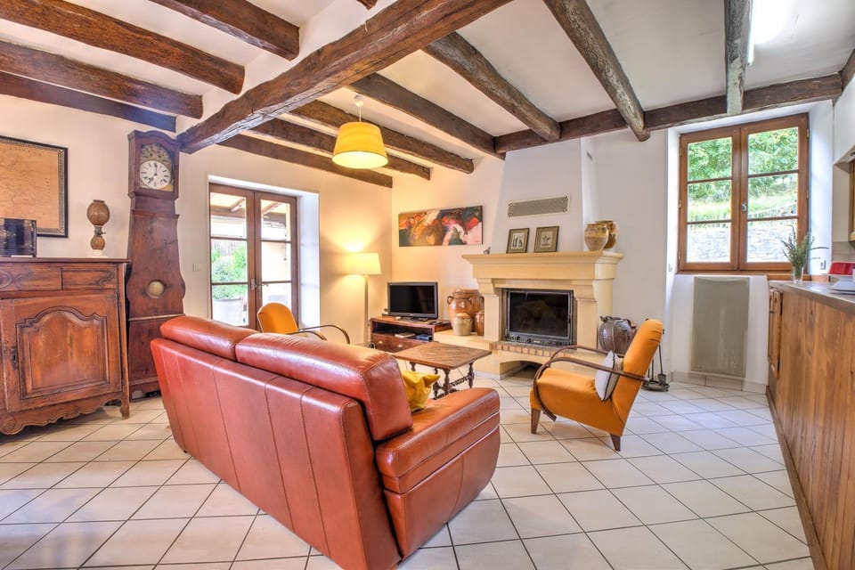 Property building, Living room