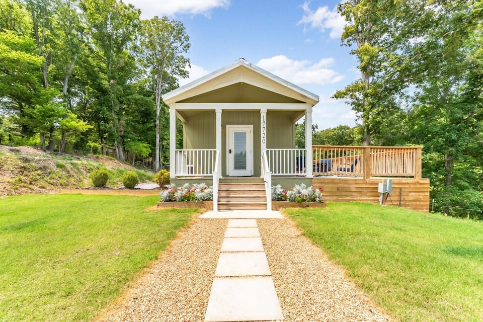 Property building, Patio