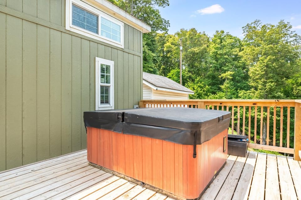 Hot Tub