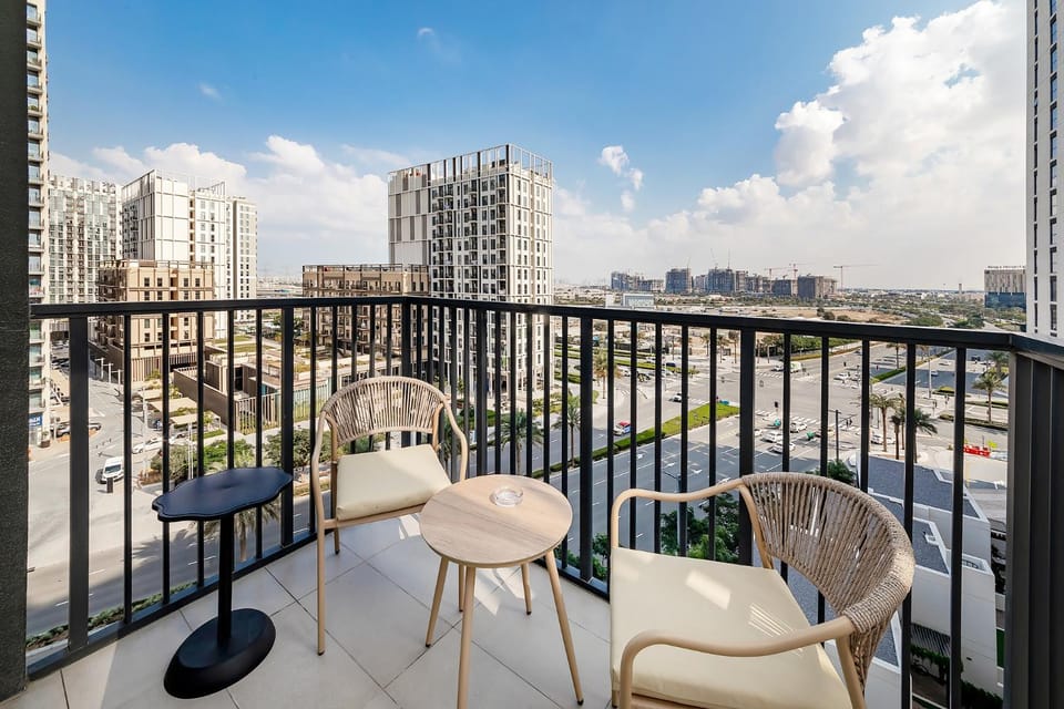 Balcony/Terrace, City view