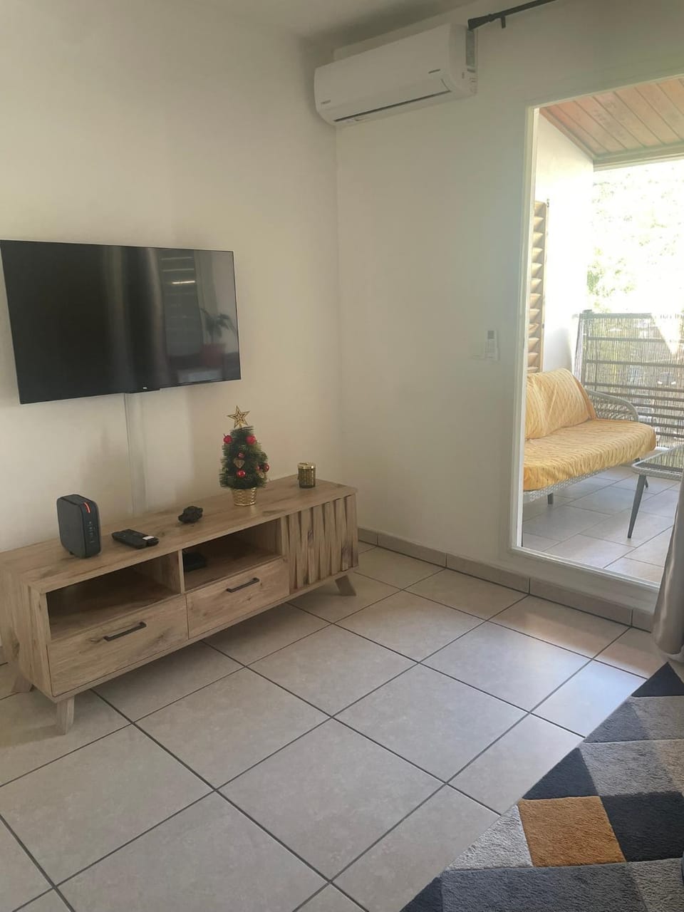 TV and multimedia, Living room