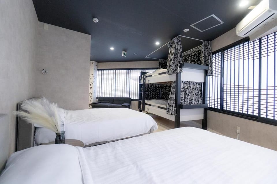 Bed, Bedroom, bunk bed
