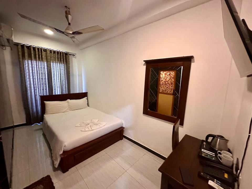 Ez Stay Guesthouse Hotel in Colombo