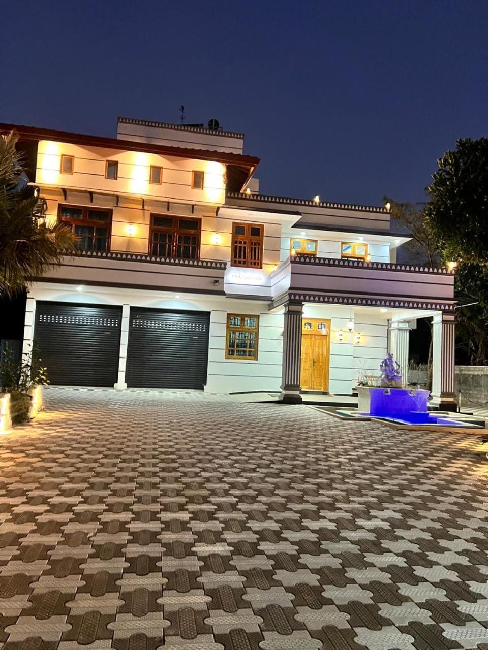 Property building, Night