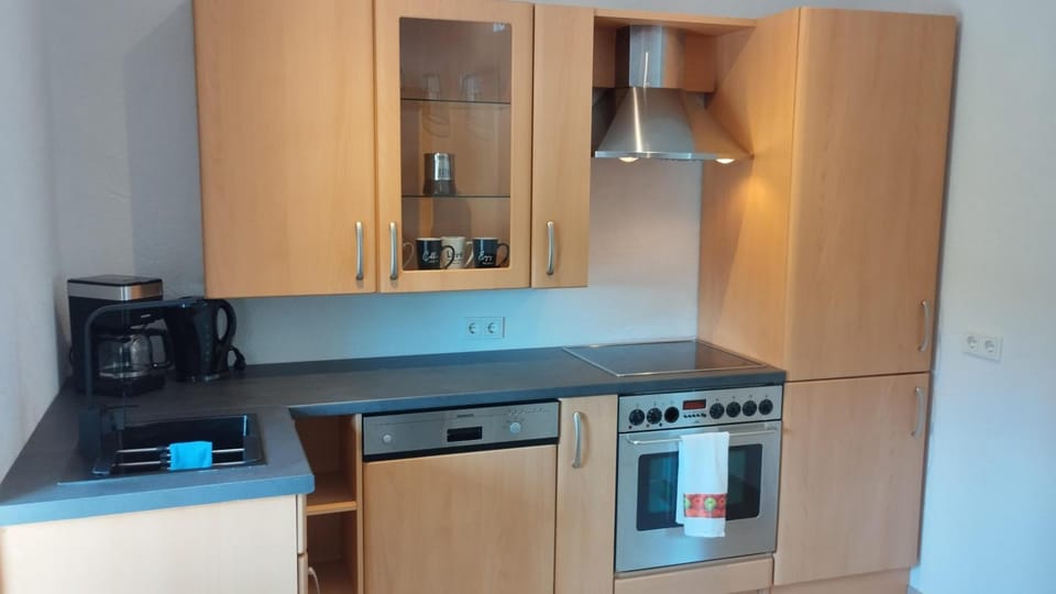 Coffee/tea facilities, Kitchen or kitchenette