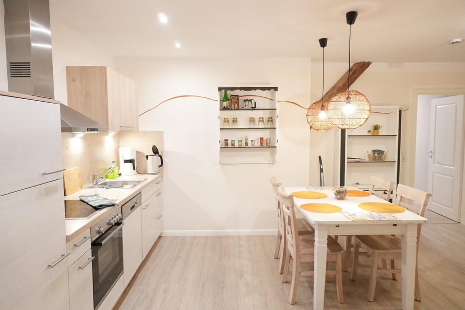 Property building, Kitchen or kitchenette, Living room