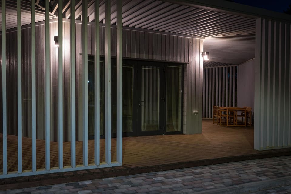 Patio, Night