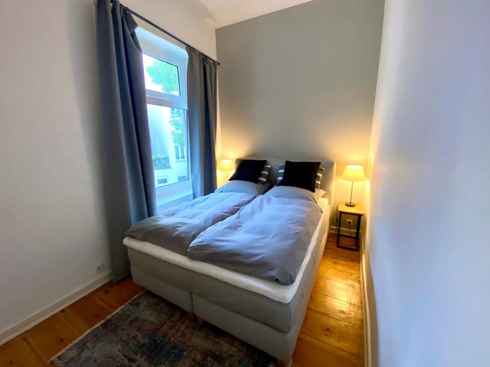 Bed, Bedroom