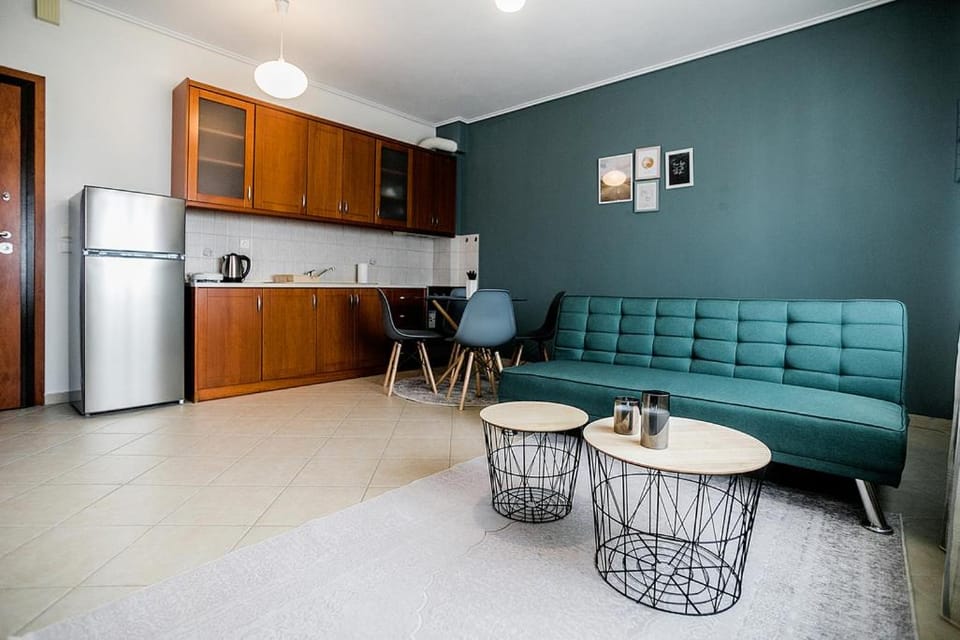 Kitchen or kitchenette, Living room
