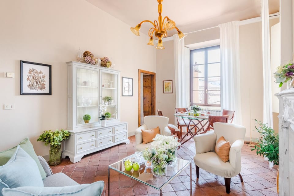Antico Sogno apartment with view in a central Lucca Apartment in Capannori