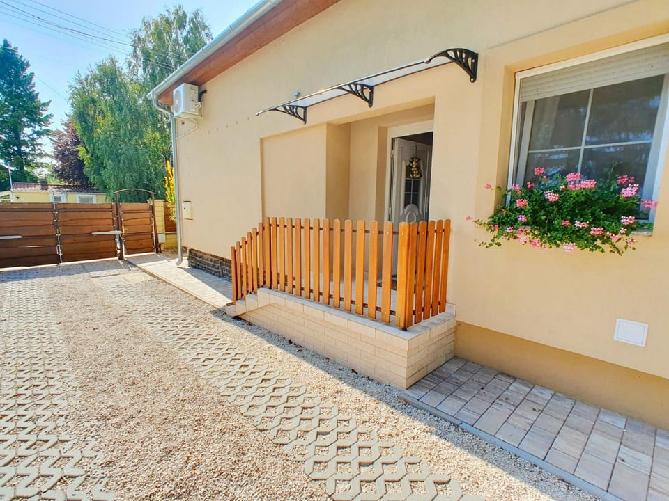 Nr 11 Holiday Home Anita House in Hungary