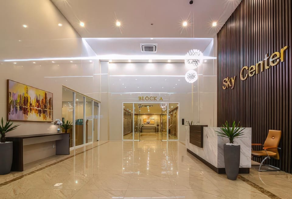 Lobby or reception, Text overlay