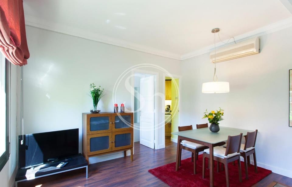 TV and multimedia, Dining area, air conditioner