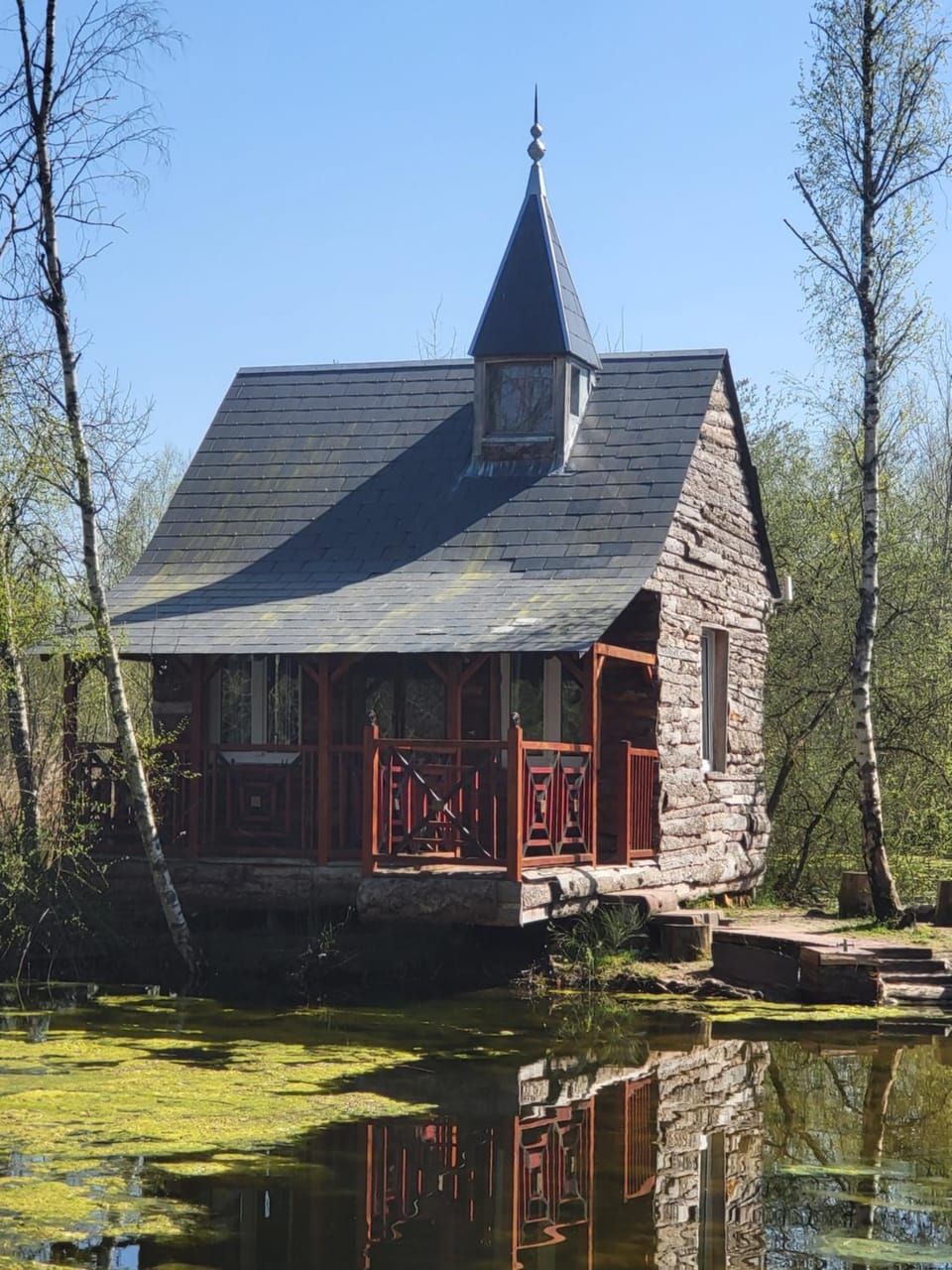 Cabane atypique sur une Île Chalet in Centre-Val de Loire