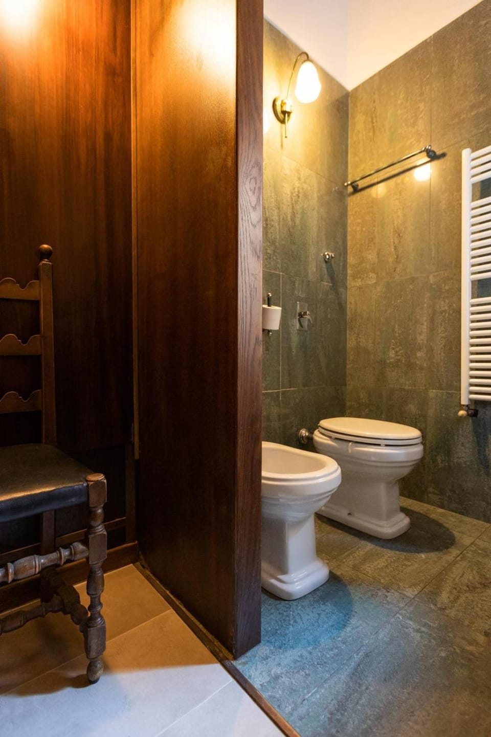 Shower, Toilet, bidet
