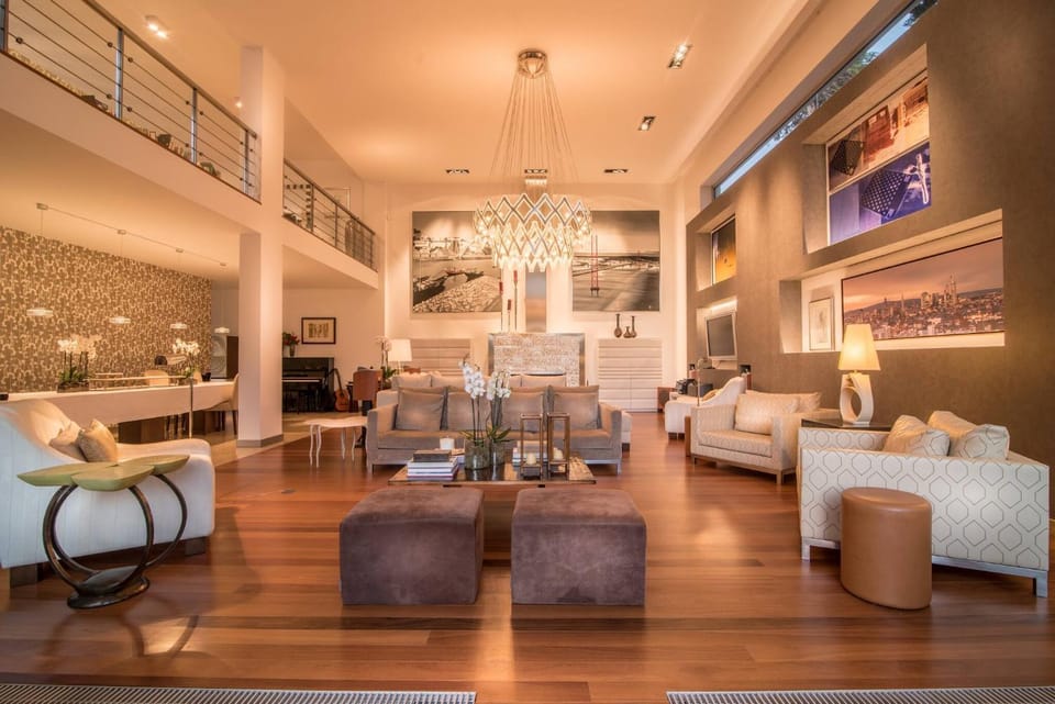 TV and multimedia, Living room, Seating area