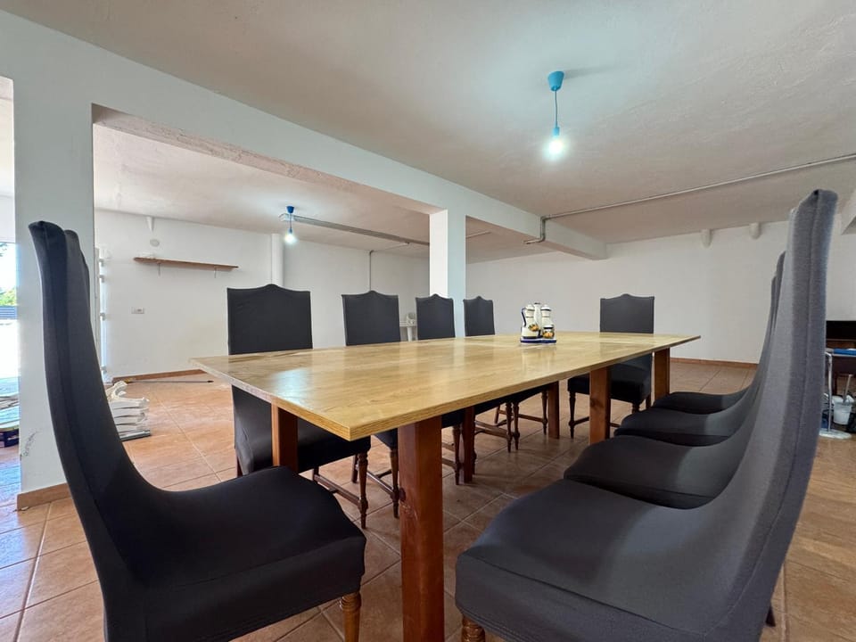 Seating area, Dining area, Meeting/conference room