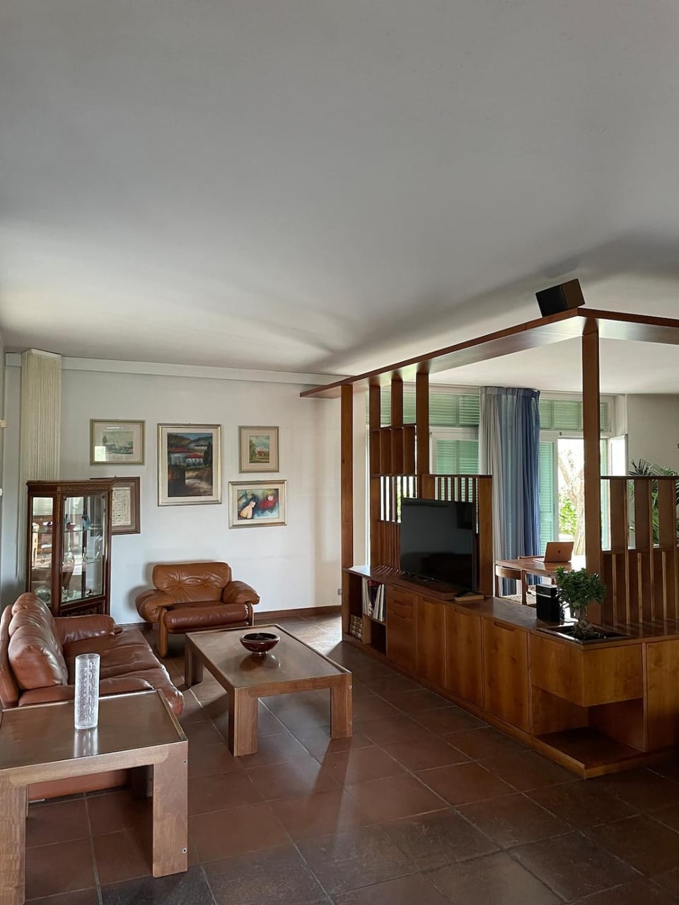 Communal lounge/ TV room, TV and multimedia, Living room, Seating area