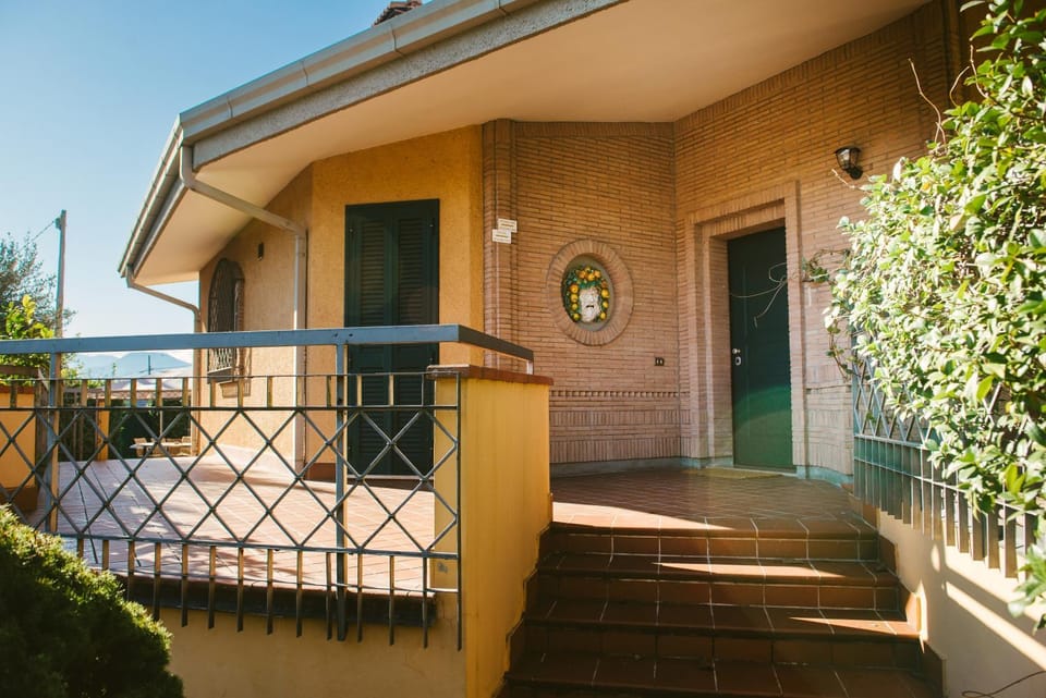 Property building, Balcony/Terrace