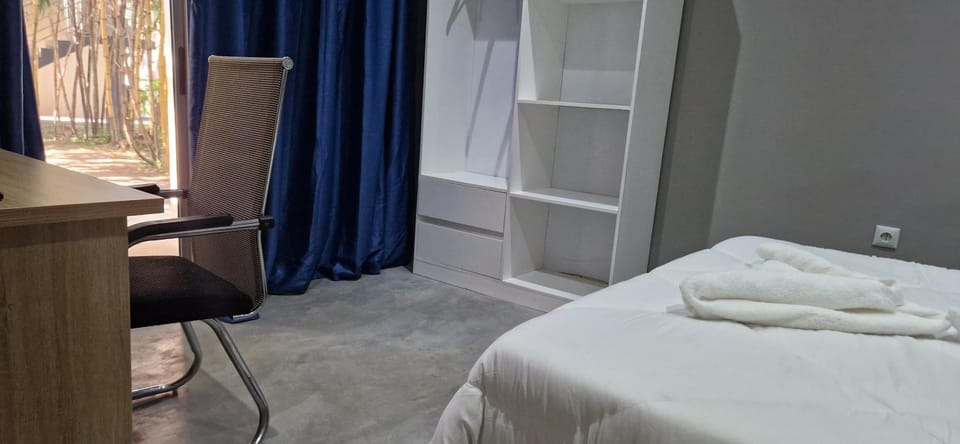 Bedroom, wardrobe