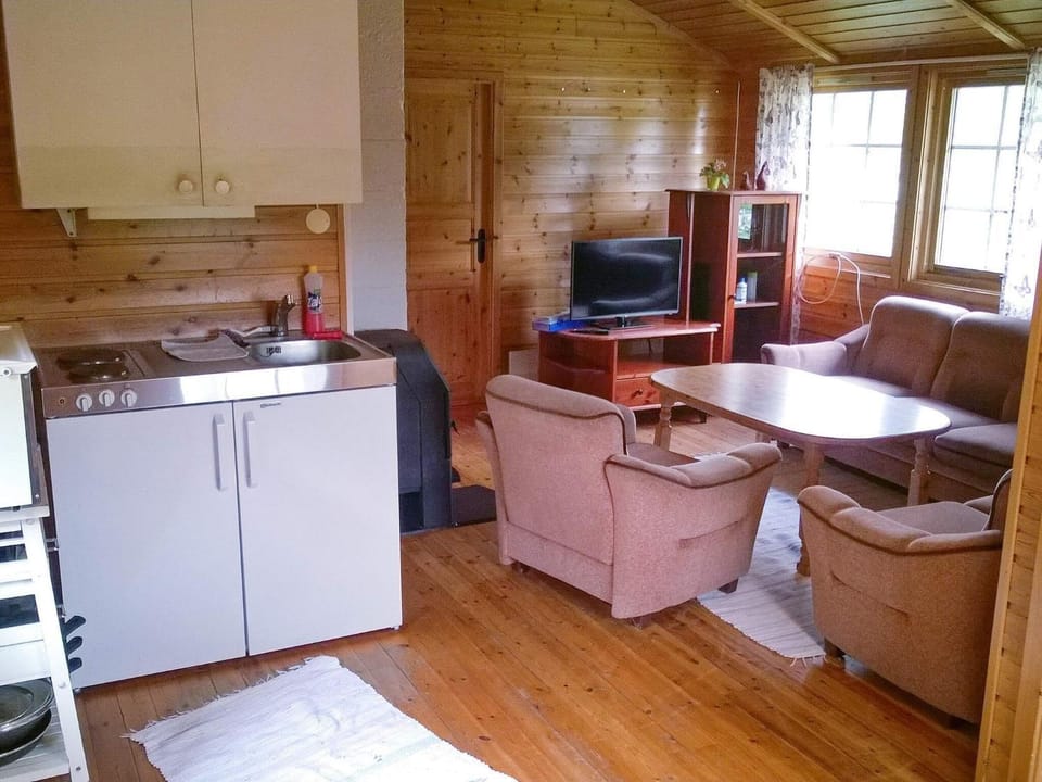 6 person holiday home in Engavågen House in Nordland, Norway