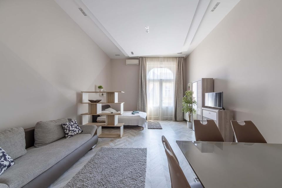 Eagle-eye downtown apartments by souperapartments Apartment in Budapest
