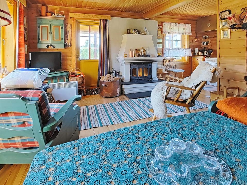 6 person holiday home in Kviby House in Troms Og Finnmark