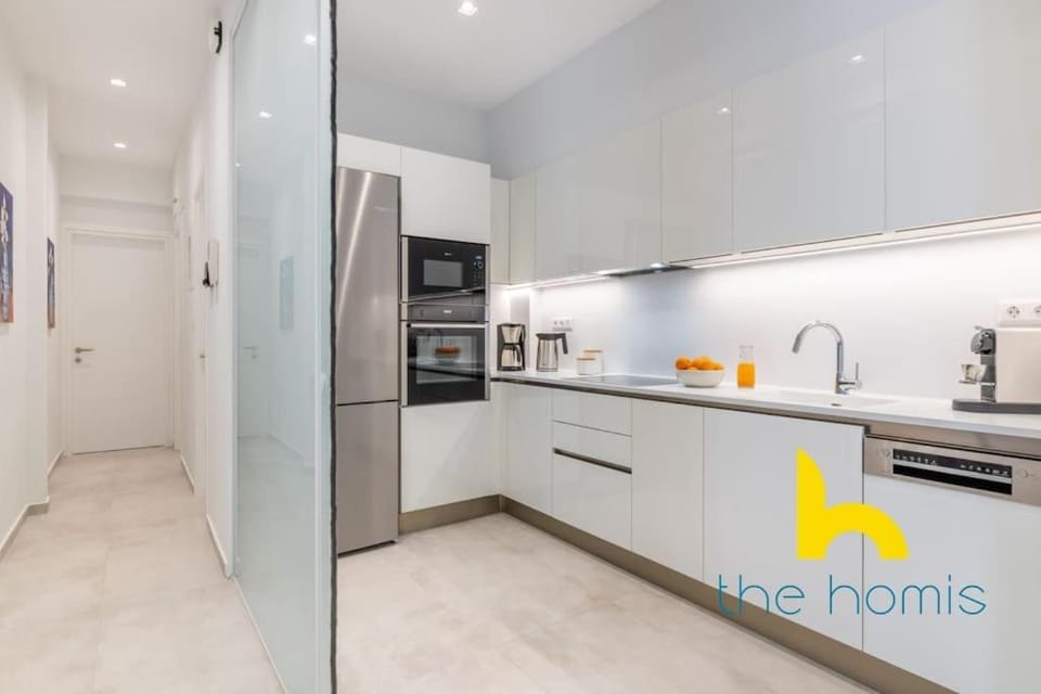 Upscale central APT, Patio near Hospitals & Metro Apartment in Athens