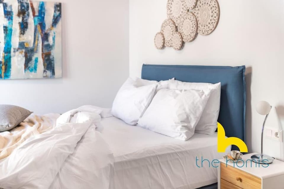 Upscale central APT, Patio near Hospitals & Metro Apartment in Athens