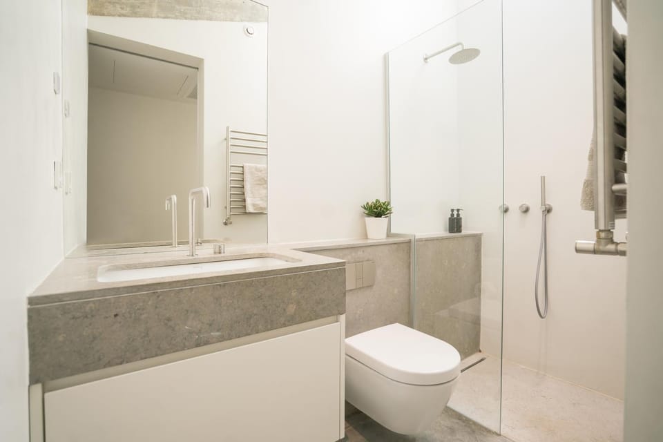 Shower, Bathroom