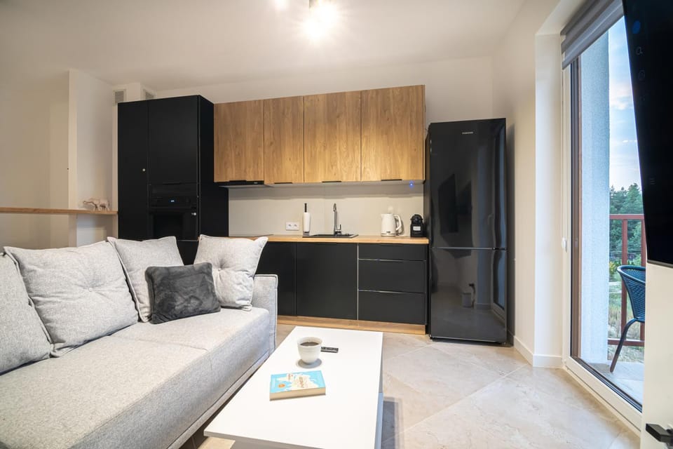 Kitchen or kitchenette, Seating area