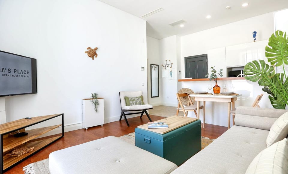 Maison Faro Luxe - A Tranquil Retreat by the Algarve Coast Apartment in Faro