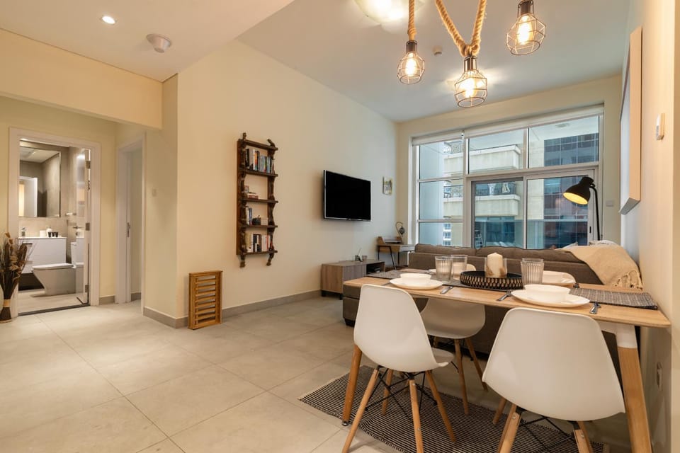 Kitchen or kitchenette, Living room, Seating area
