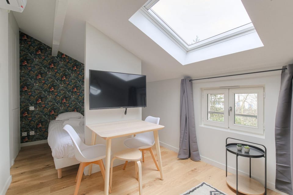 Appartement neuf, clim et parking, Caluire-Cité Intl Apartment in Caluire-et-Cuire