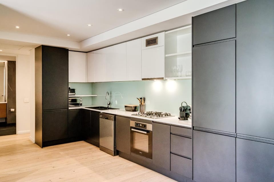 Kitchen or kitchenette, oven, stove