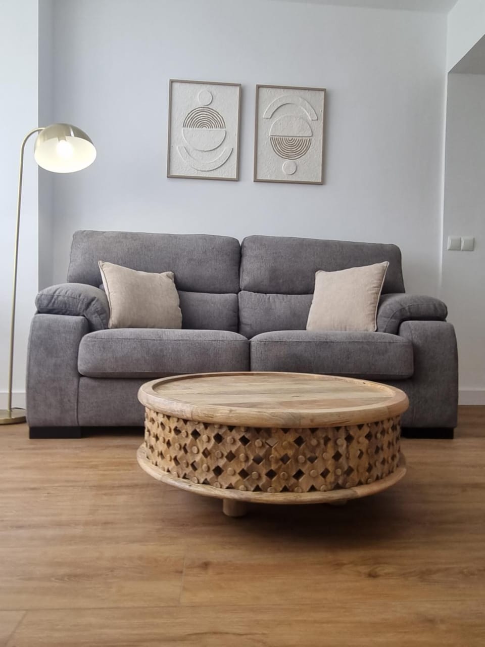 Communal lounge/ TV room