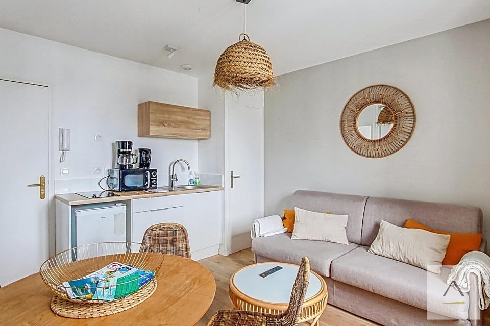 Le Confortable proche Intra-muros, Gare et Plage Apartment in St-Malo