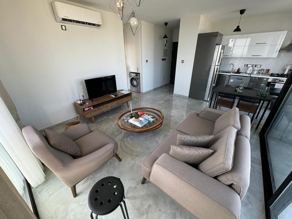 Penthouse in Lapta, a Cozy Coastal Retreat Apartment in Cyprus