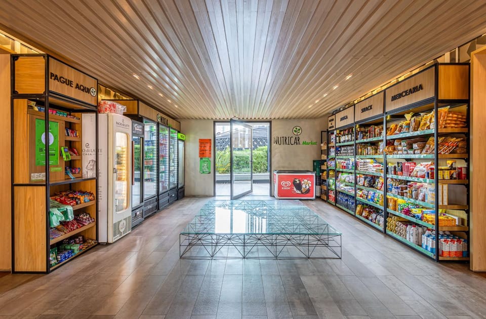 On-site shops, Supermarket/grocery shop