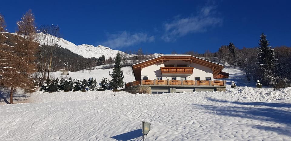 Property building, Winter