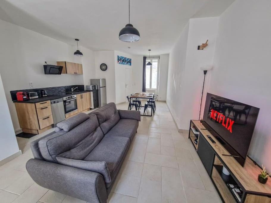 Maison duplex tout équipé NETFLIX Apartment in Centre-Val de Loire