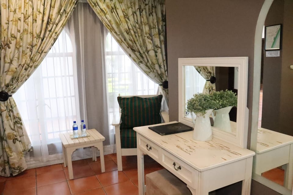 Casa Grande Guest Lodge Bed and Breakfast in Gauteng