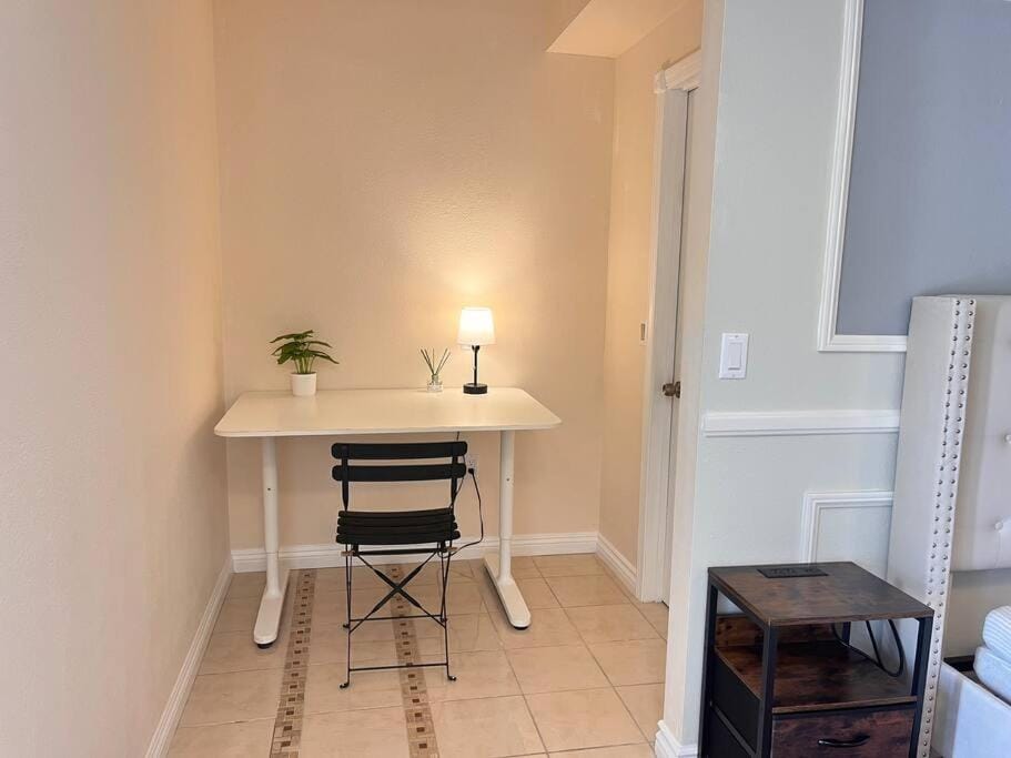 Studio Living,Quiet Neighborhood, Near Airport Apartment in Rowland Heights