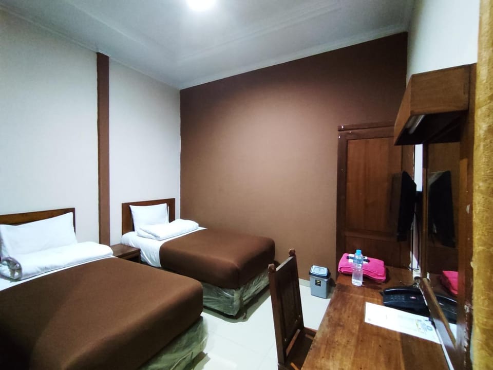 Bedroom, air conditioner