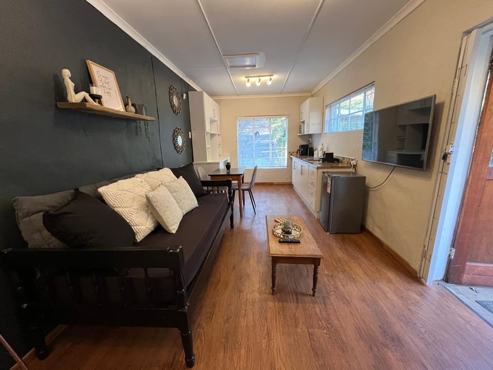 Happy Hilton guest house Bed and Breakfast in KwaZulu-Natal
